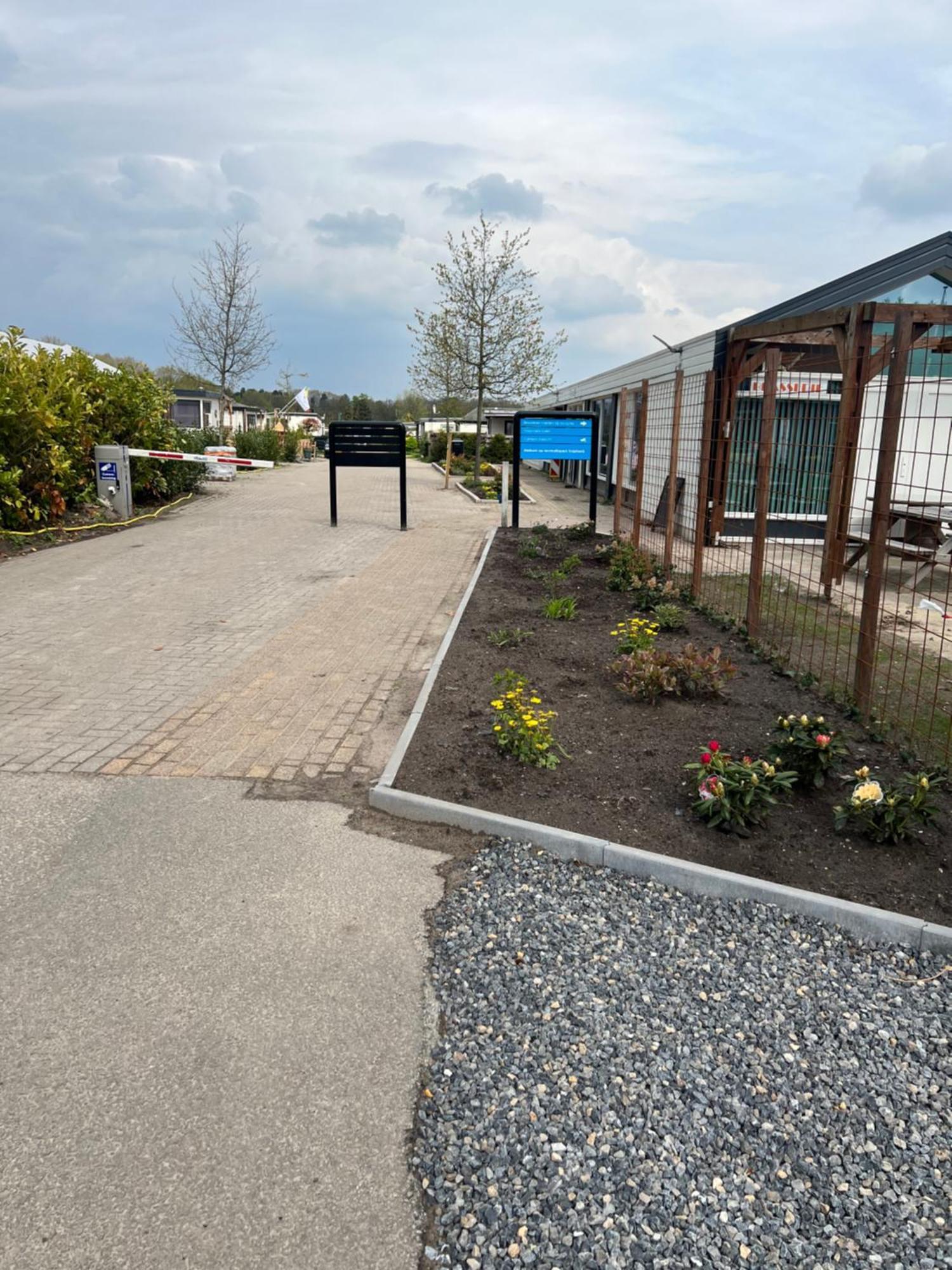 Chalet Quattro In Bosrijke Omgeving Anloo Exteriör bild