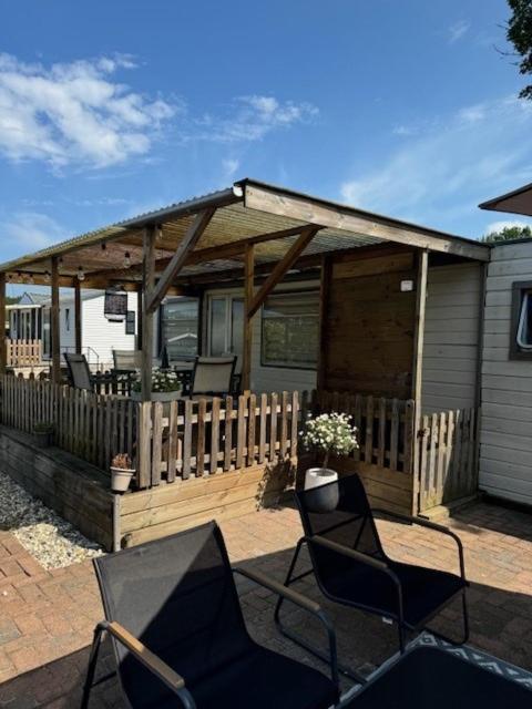 Chalet Quattro In Bosrijke Omgeving Anloo Exteriör bild